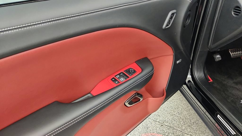 Used 2023 Dodge Challenger SRT Hellcat RWD image 13