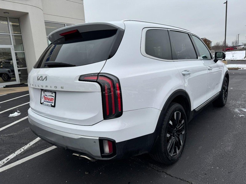 Used 2024 Kia Telluride SX image 3