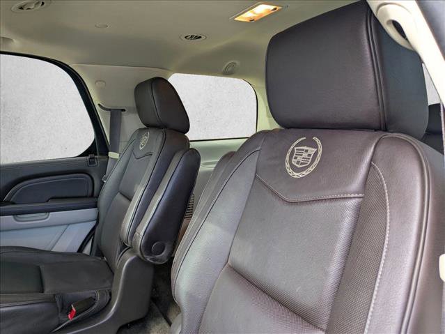 Used 2014 Cadillac Escalade Platinum AWD/4WD image 20