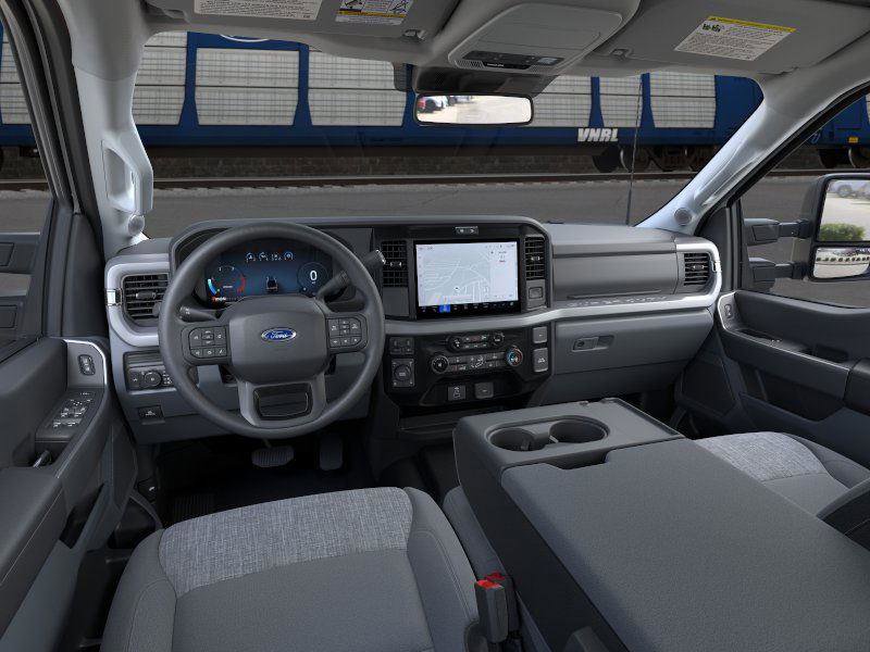 New 2026 Ford F250 XLT w/ XLT Premium Package image 9