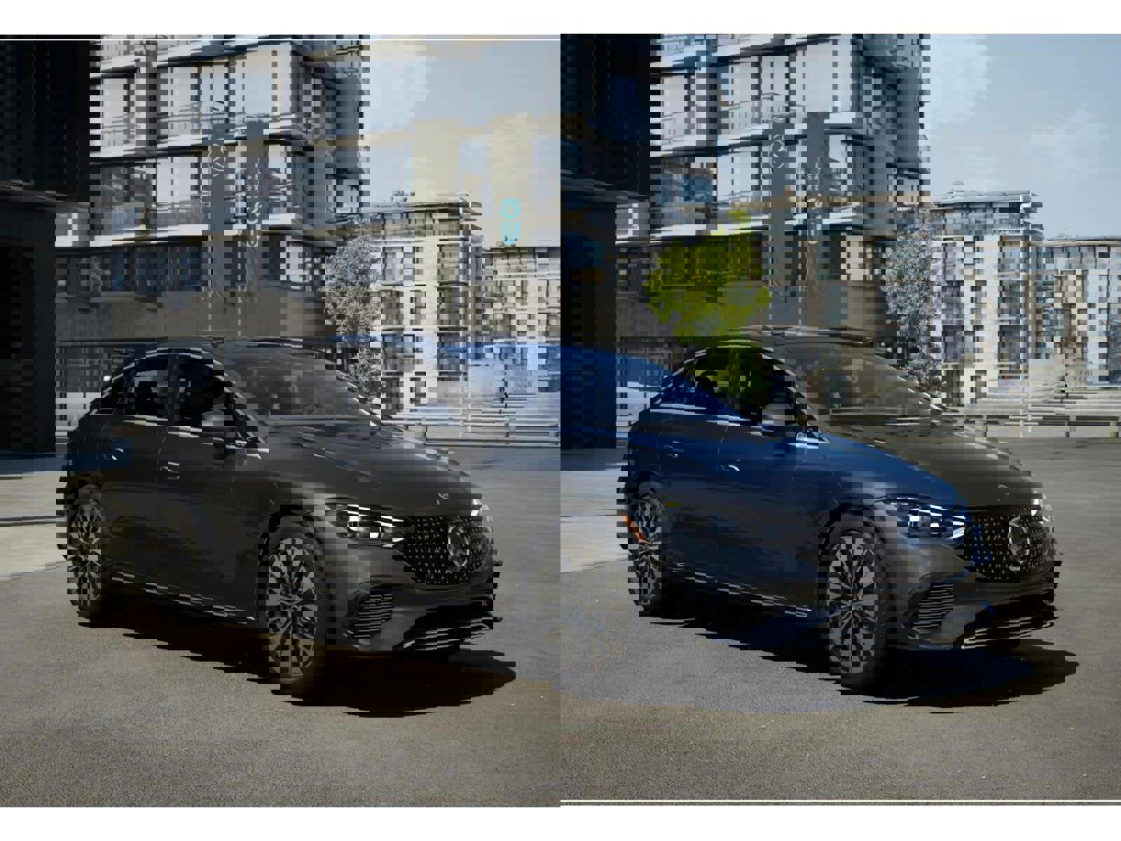 New 2026 Mercedes-Benz EQE 320 4MATIC Sedan image 10