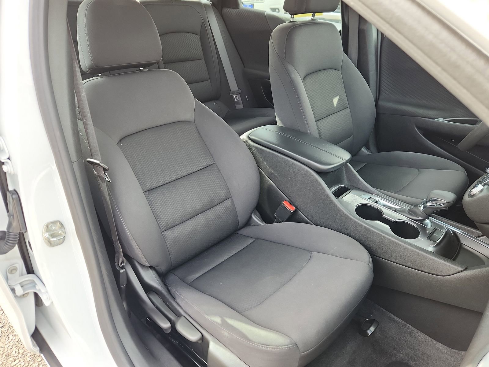 Used 2023 Chevrolet Malibu LT image 12