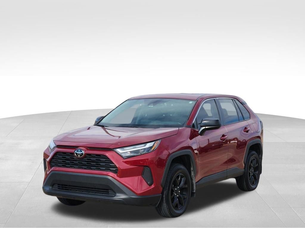Used 2024 Toyota RAV4 LE image 2