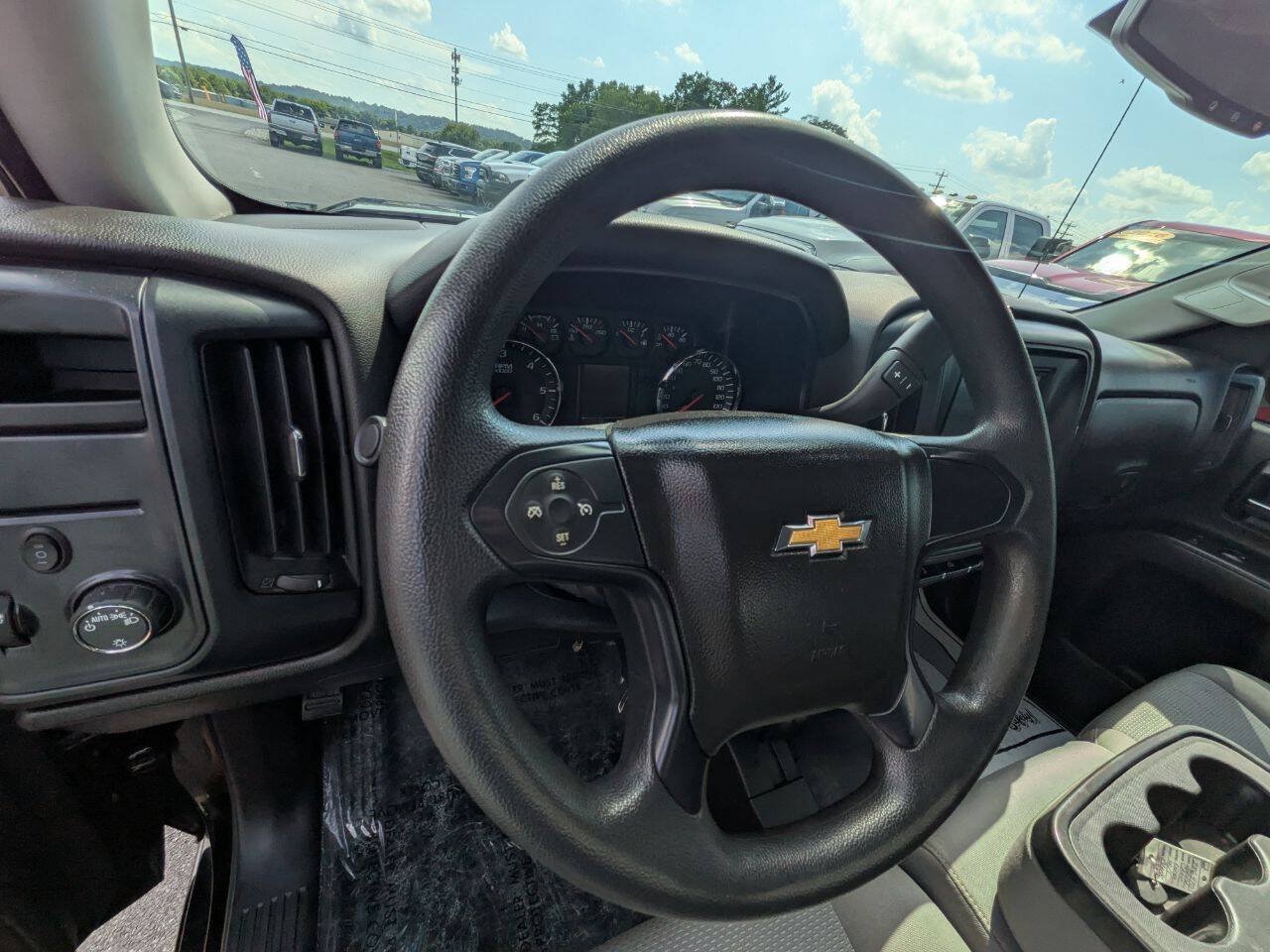 Used 2014 Chevrolet Silverado 1500 W/T w/ Trailering Package AWD/4WD image 13