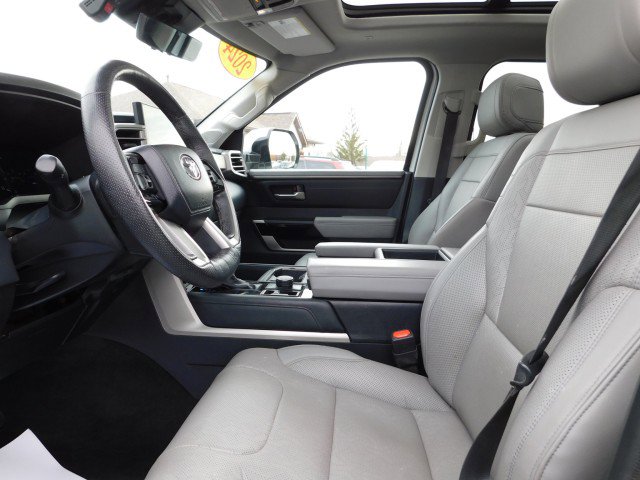 Used 2024 Toyota Tundra Limited image 27