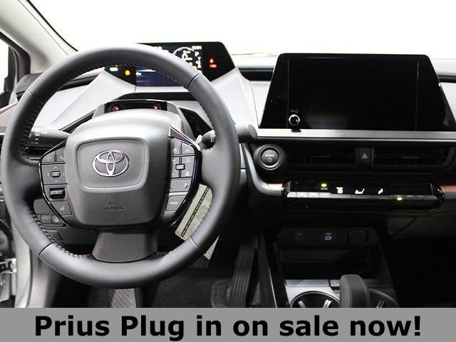 New 2026 Toyota Prius Plug-In Hybrid FWD image 5