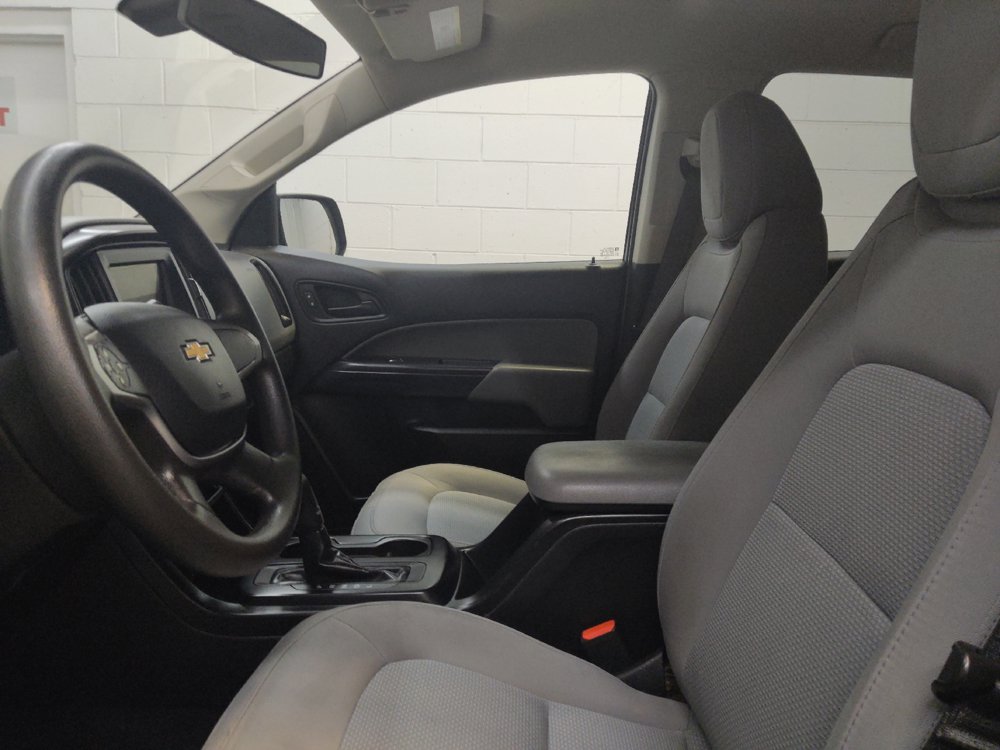 Used 2019 Chevrolet Colorado W/T w/ WT Convenience Package RWD image 17