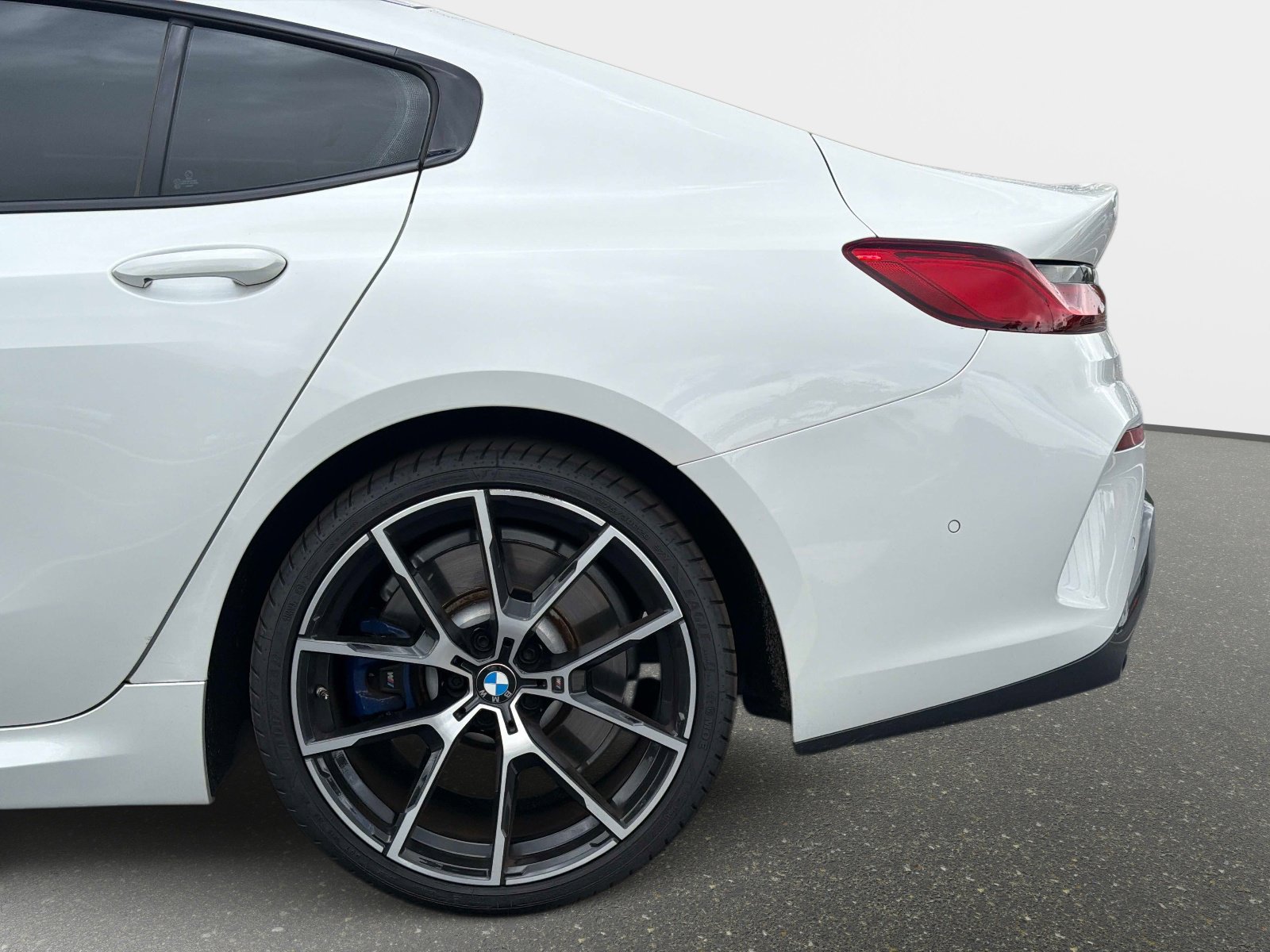 Used 2021 BMW 840i Gran Coupe w/ M Sport Package image 15