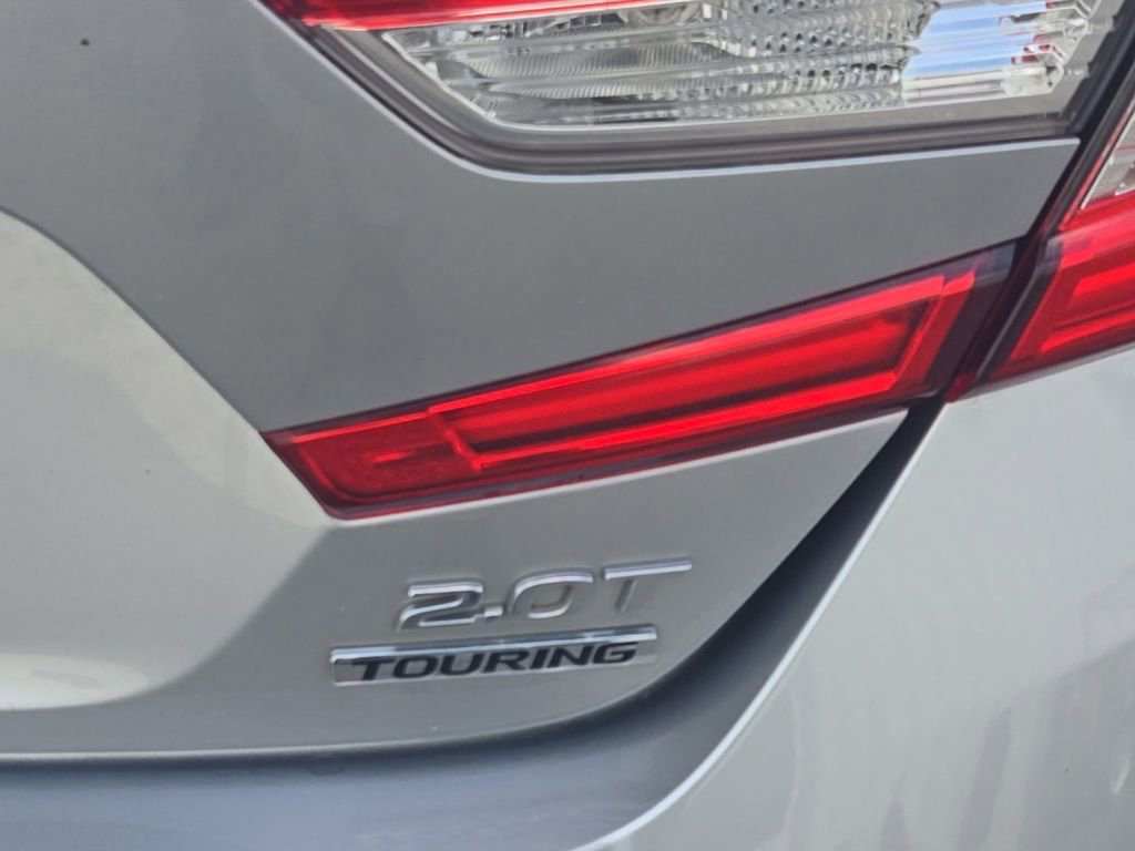 Used 2019 Honda Accord Touring image 7