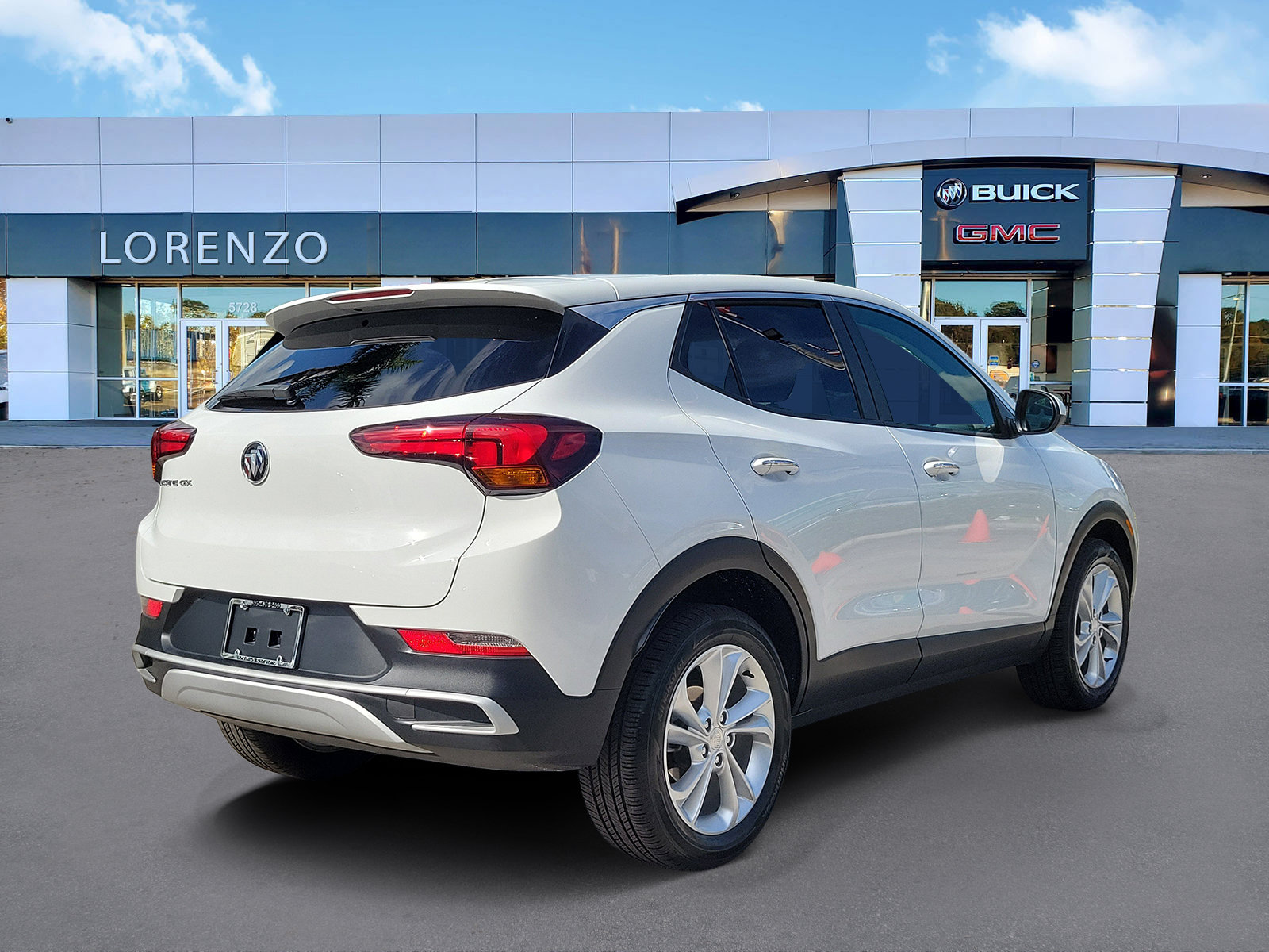 Used 2023 Buick Encore GX Preferred w/ Cold Weather Comfort Package FWD image 5