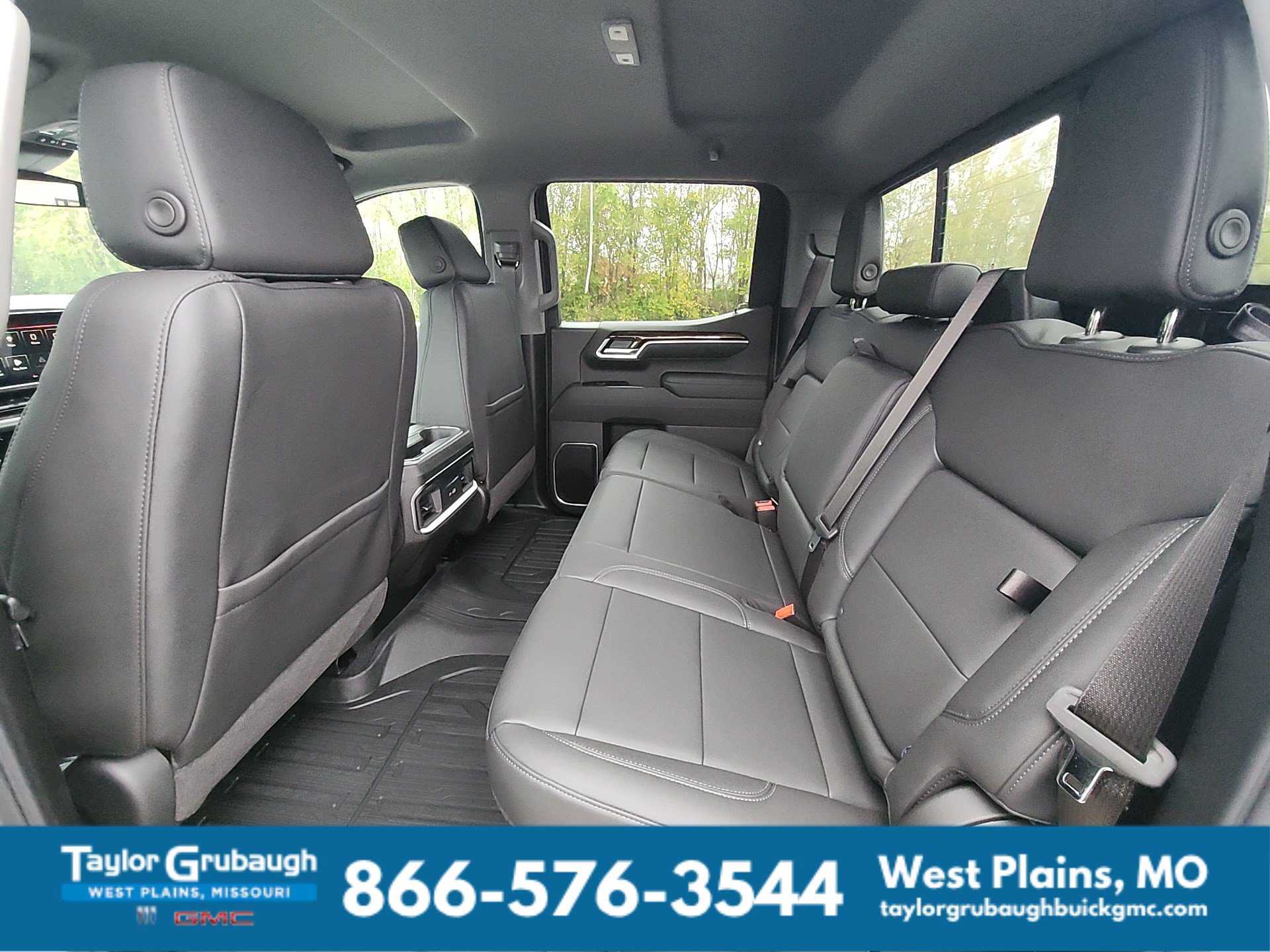 New 2026 GMC Sierra 1500 Elevation w/ Elevation Premium Package AWD/4WD image 30