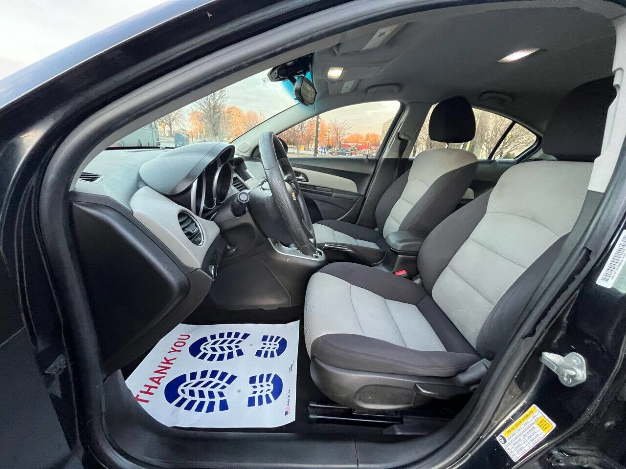 Used 2014 Chevrolet Cruze LS image 19