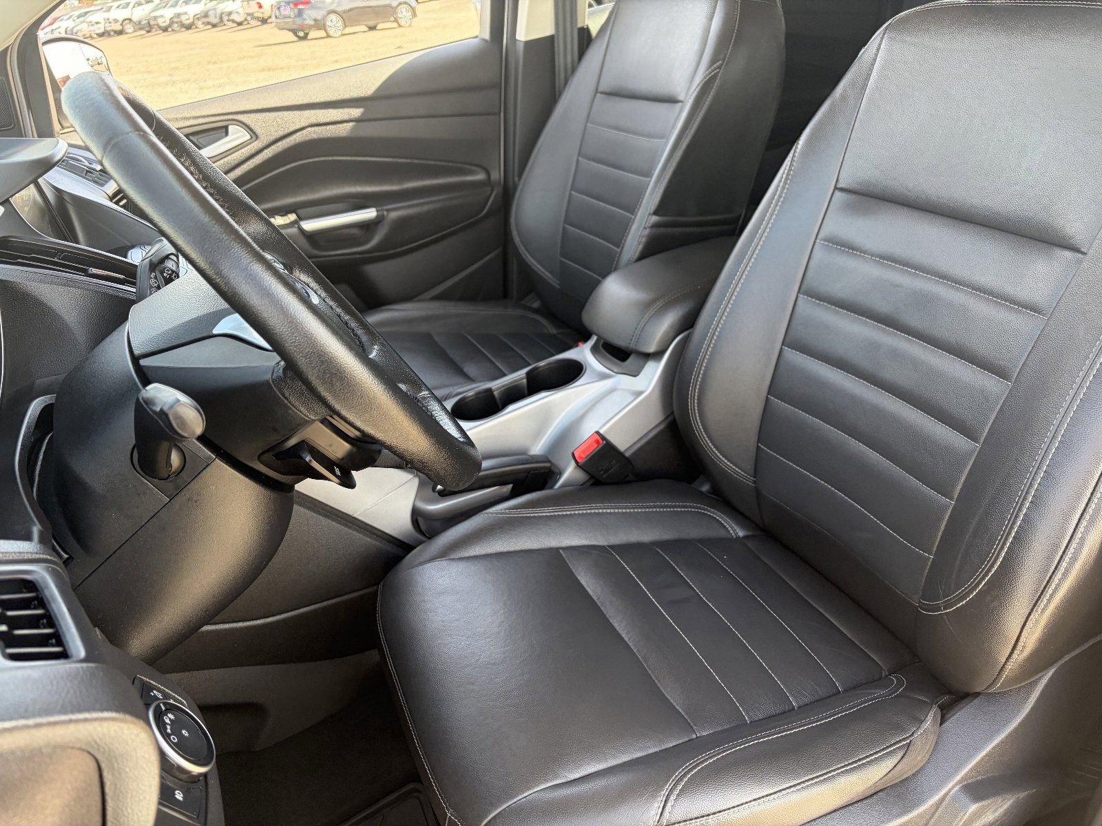 Used 2015 Ford Escape SE w/ Equipment Group 201A AWD/4WD image 21