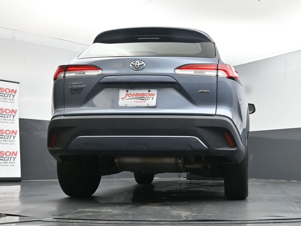Used 2023 Toyota Corolla Cross L image 37