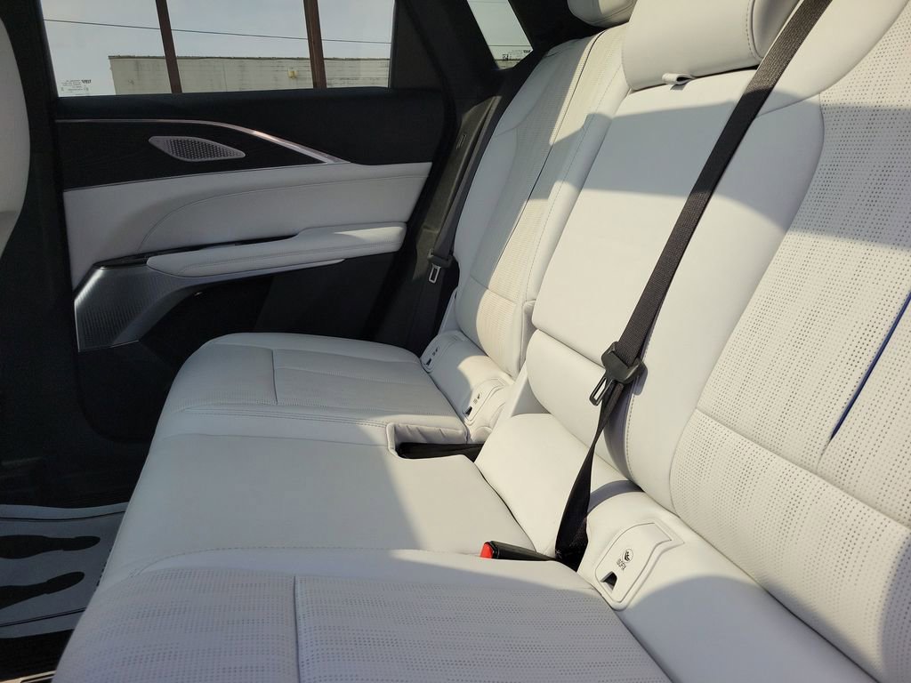 Used 2024 Cadillac Lyriq Sport w/ LPO, Floor Liner Package AWD/4WD image 11