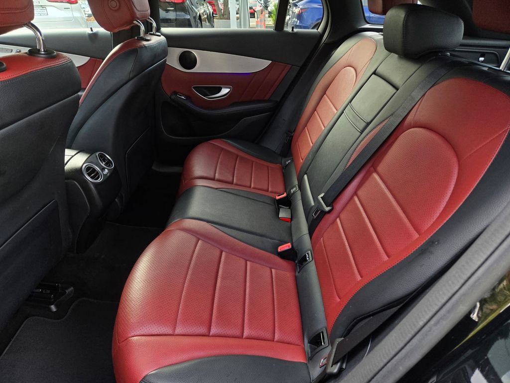 Used 2022 Mercedes-Benz GLC 300 image 12