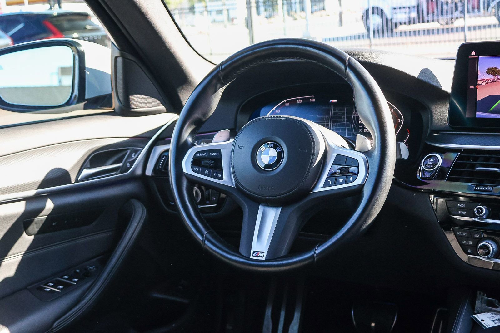 Used 2023 BMW 530i w/ M Sport Package image 27