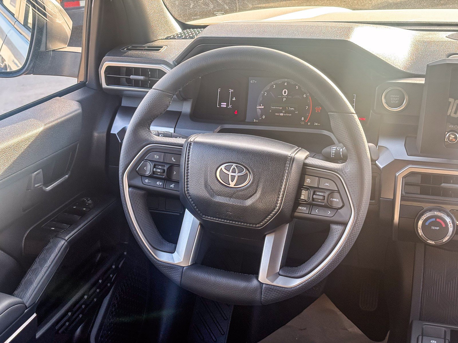 New 2026 Toyota 4Runner SR5 image 18