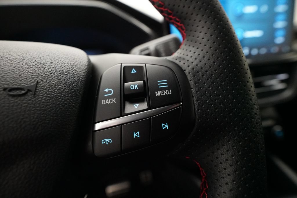 Used 2024 Ford Escape ST-Line w/ Tech Pack #1 AWD/4WD image 19