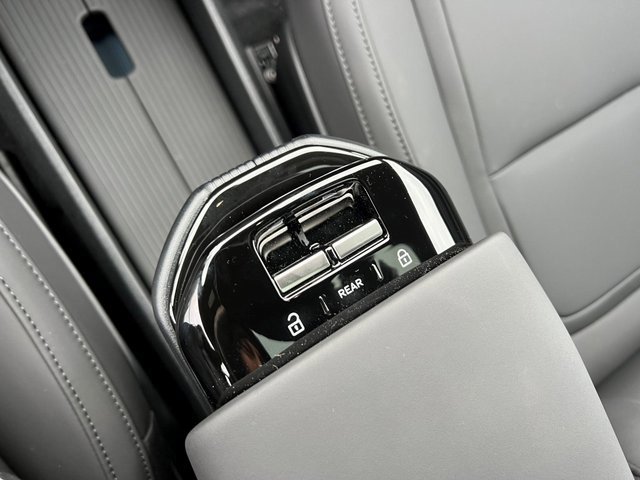 New 2026 Volvo EX30 Plus image 23