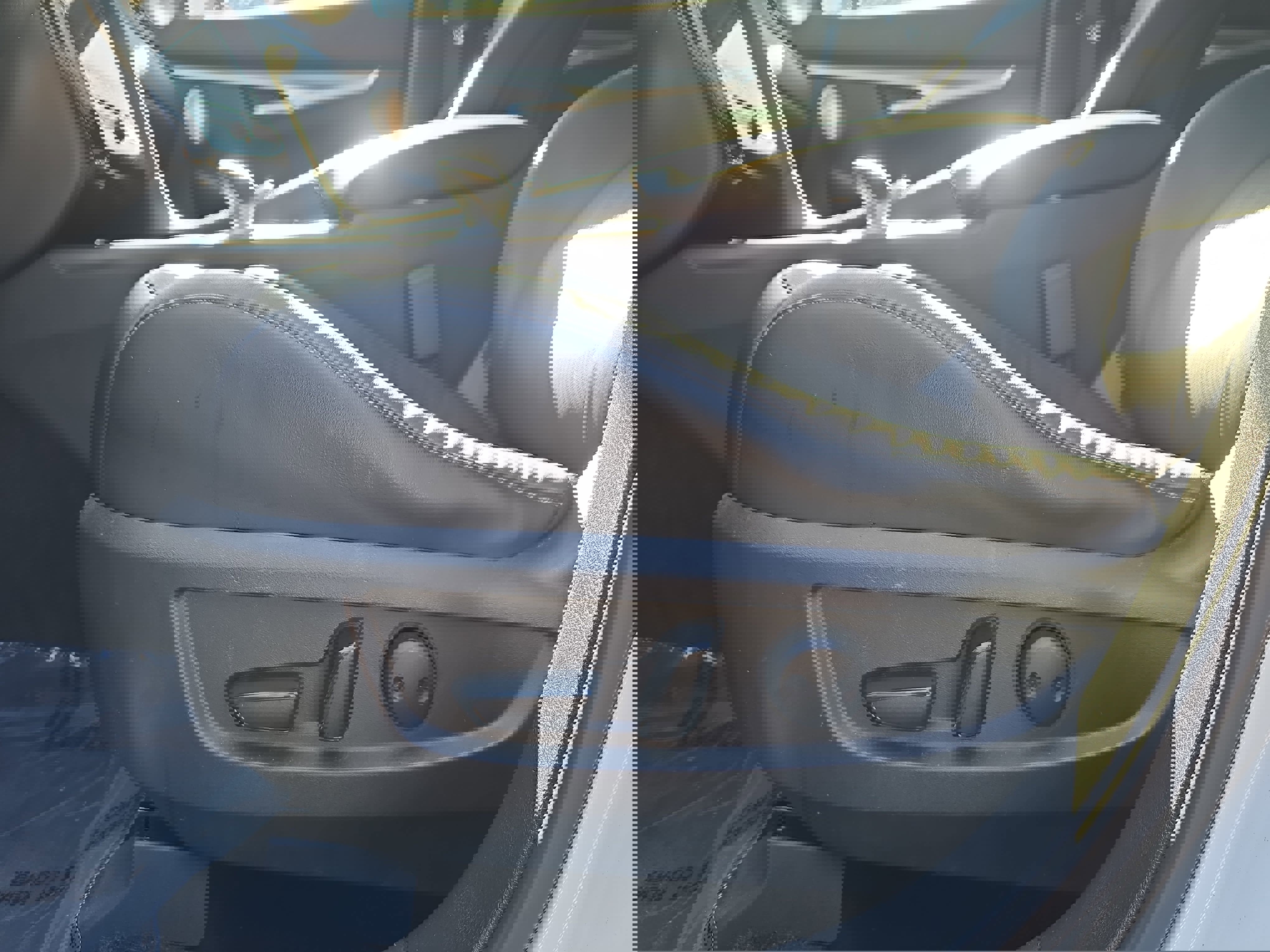 Used 2022 INFINITI QX55 Essential w/ Proassist Package image 28