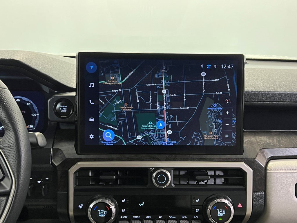 Used 2025 Toyota Tacoma Limited image 18