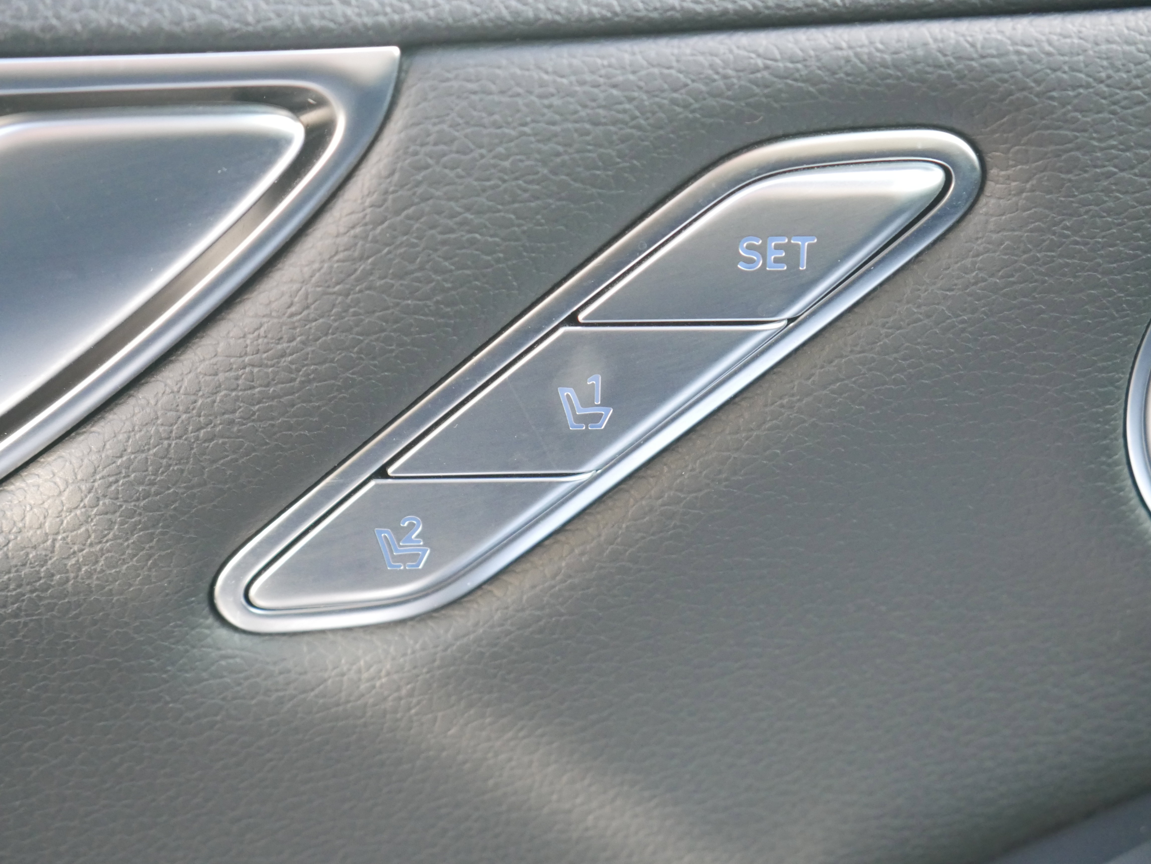 Used 2023 Genesis G80 2.5T w/ Sport Prestige Package image 31