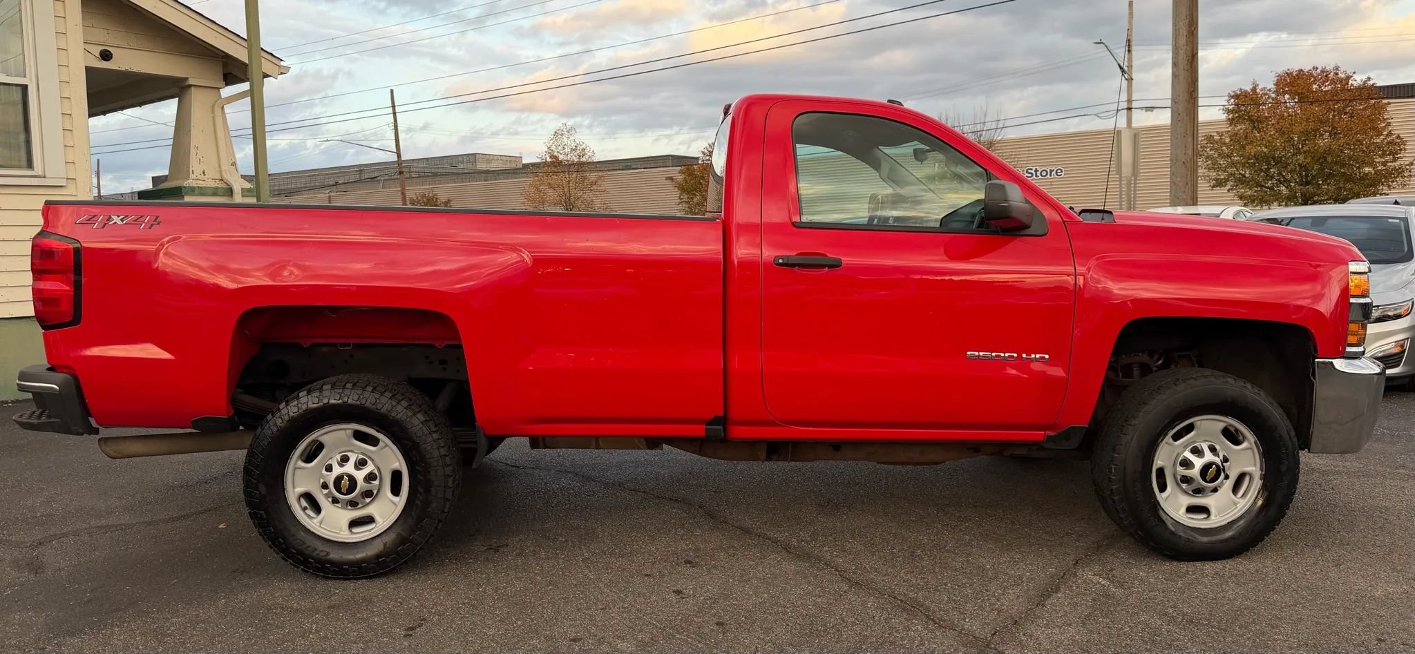 Used 2018 Chevrolet Silverado 2500 W/T w/ Snow Plow Prep Package AWD/4WD image 7
