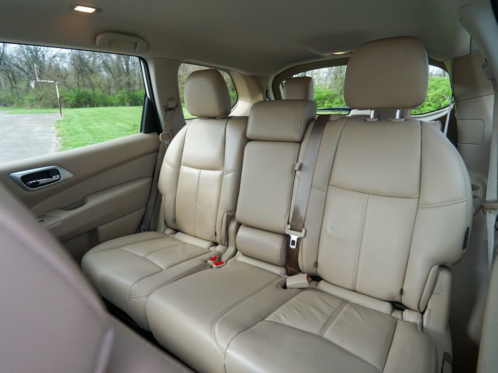 Used 2019 Nissan Pathfinder SL image 35