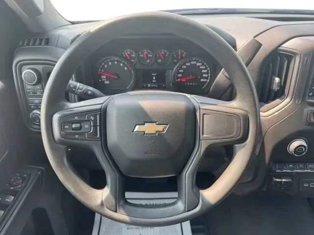 Used 2023 Chevrolet Silverado 1500 Custom AWD/4WD image 22