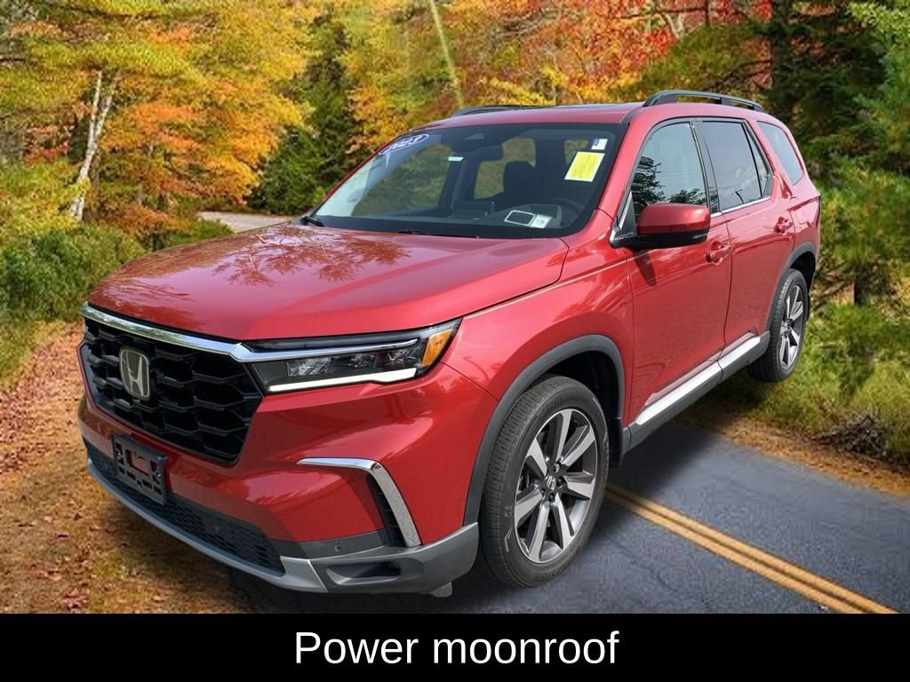 Used 2023 Honda Pilot Touring image 7