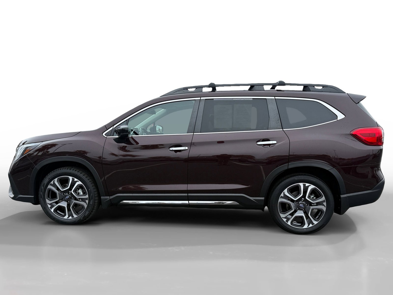 Used 2024 Subaru Ascent Touring image 2