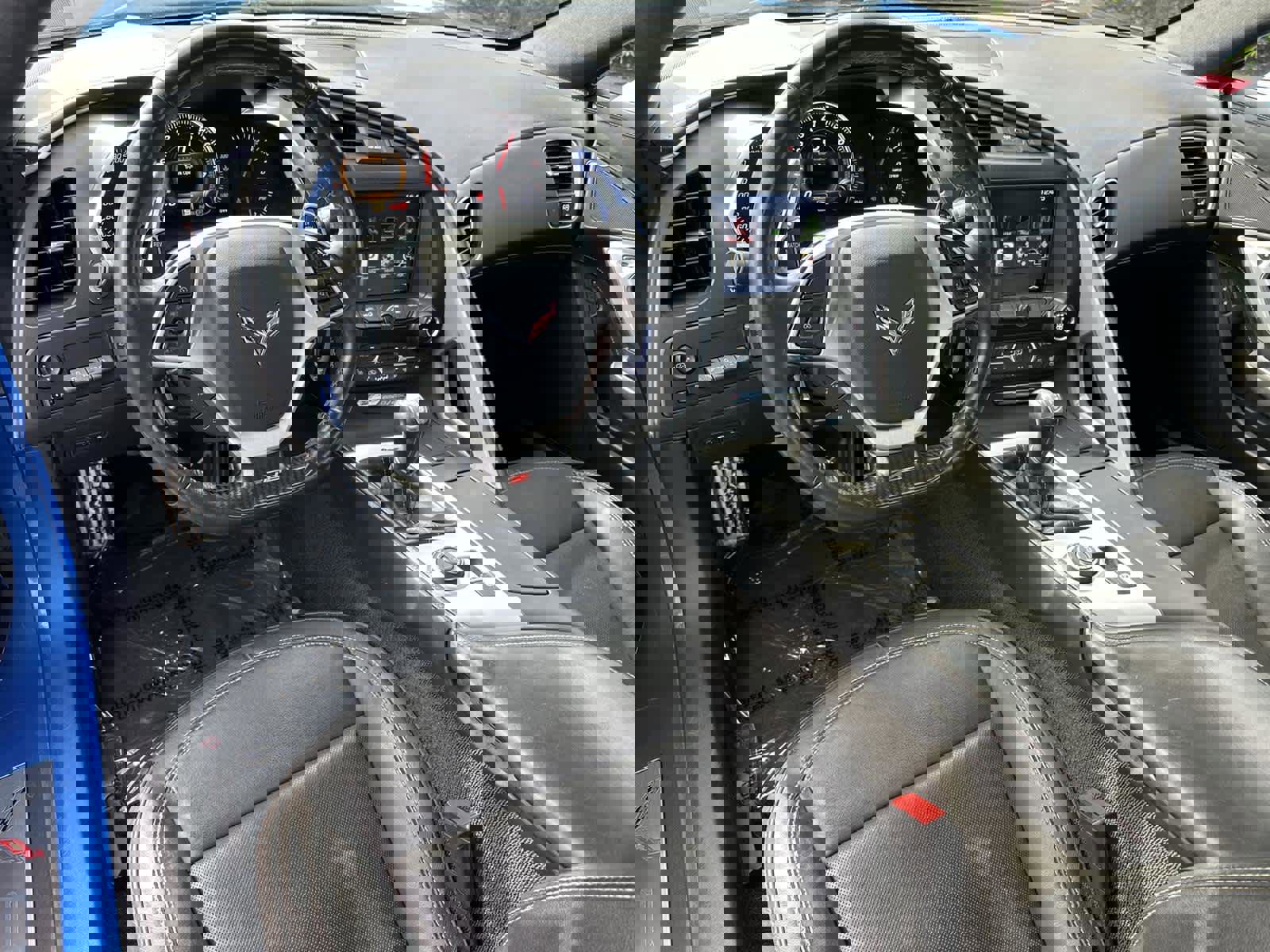 Used 2016 Chevrolet Corvette Z06 w/ 3LZ Preferred Equipment Group image 10