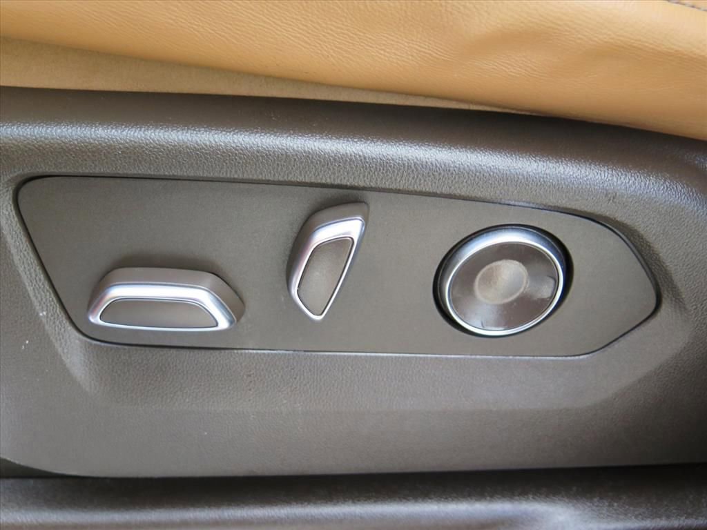 Used 2023 Cadillac Escalade Sport w/ Touring Package image 12