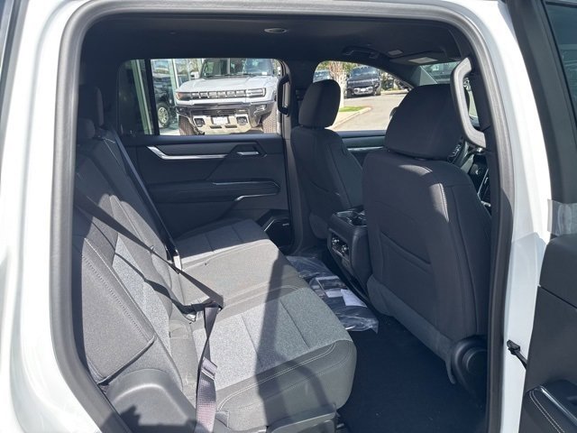 New 2025 GMC Acadia Elevation image 15