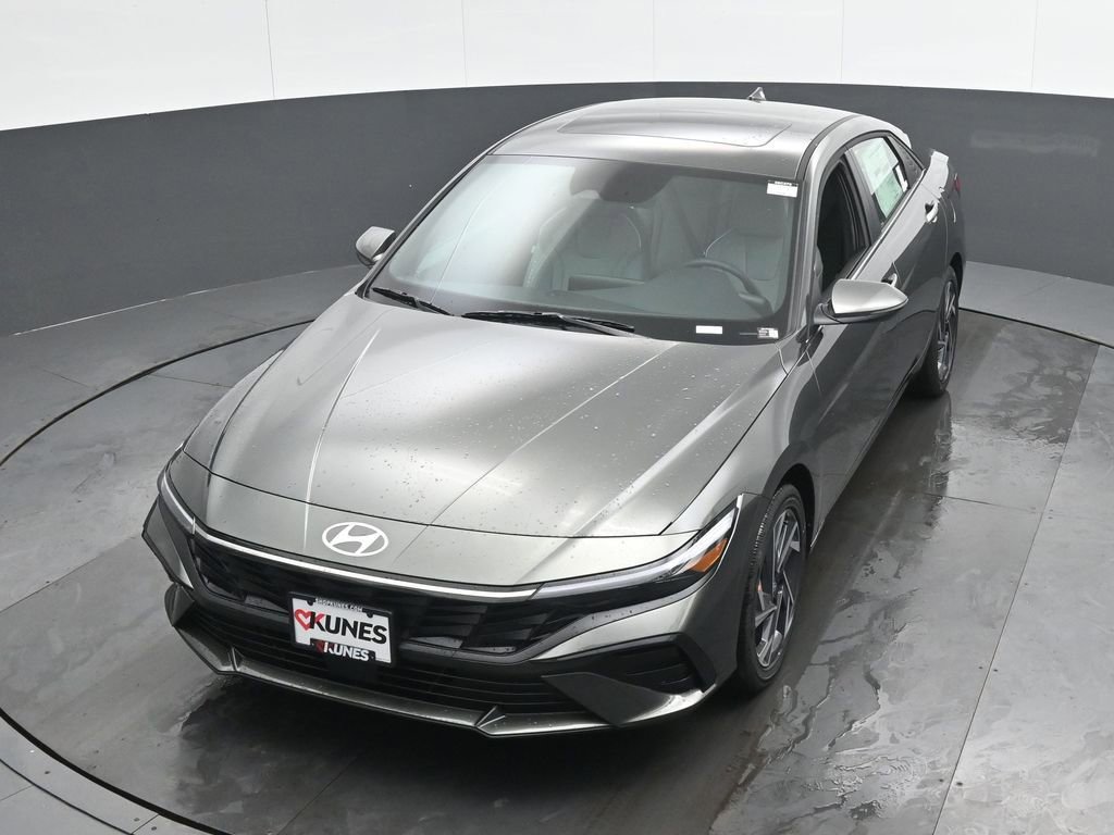 New 2026 Hyundai Elantra Limited w/ Cargo Package image 40