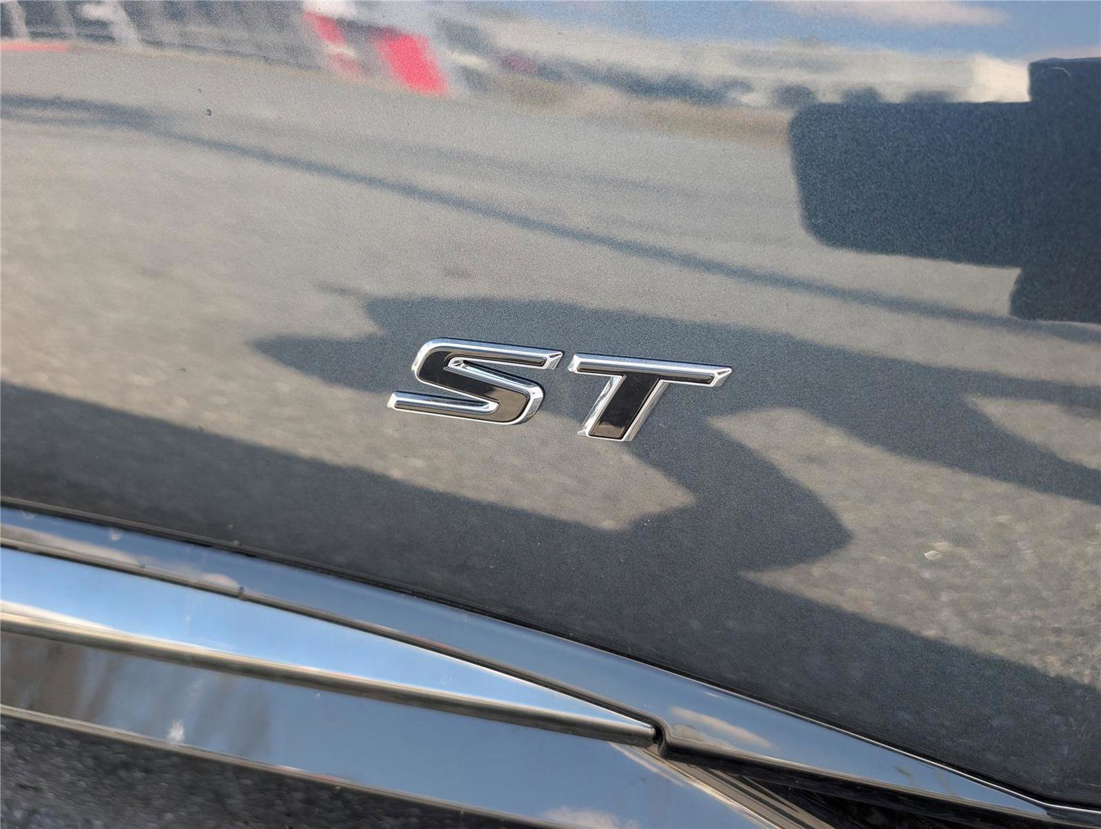 New 2026 Buick Envision Sport Touring image 6