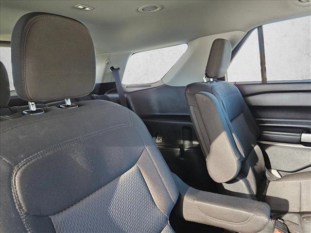 Used 2022 Ford Explorer XLT image 22
