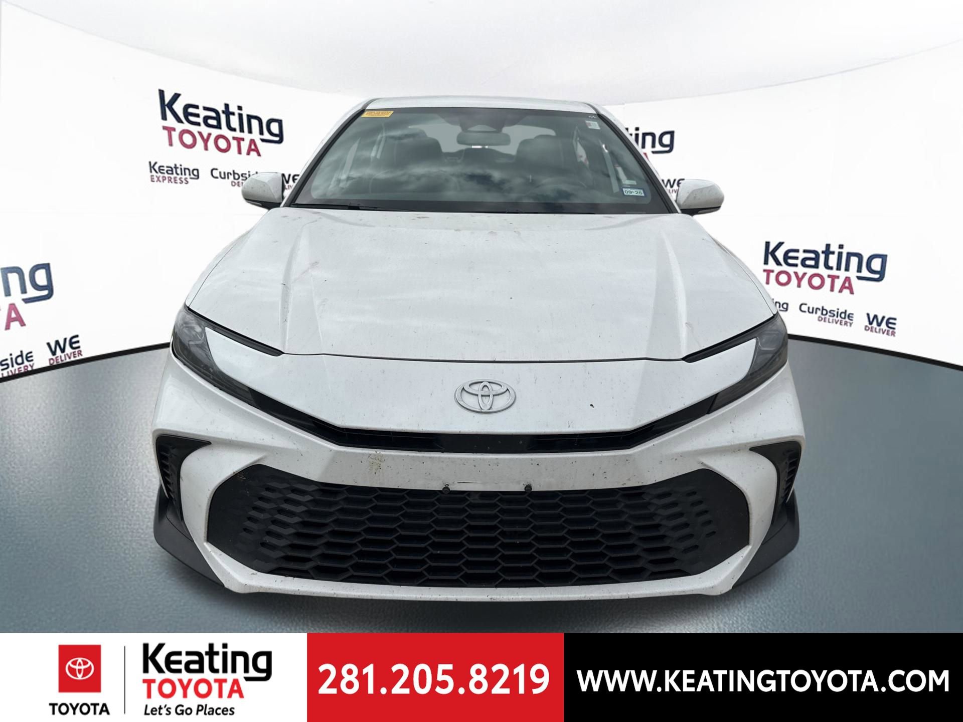 Certified 2025 Toyota Camry SE image 2