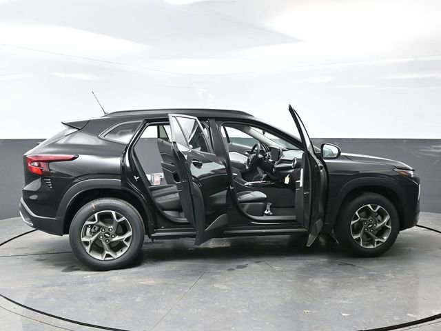 New 2026 Chevrolet Trax LT w/ Driver Confidence Package image 48