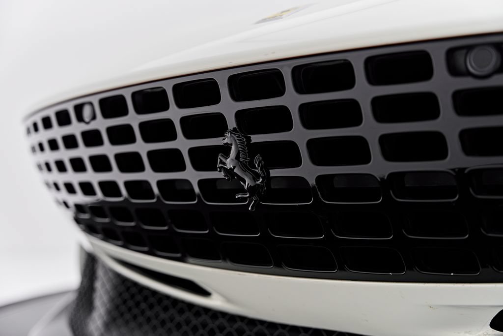 Used 2022 Ferrari Roma RWD image 21