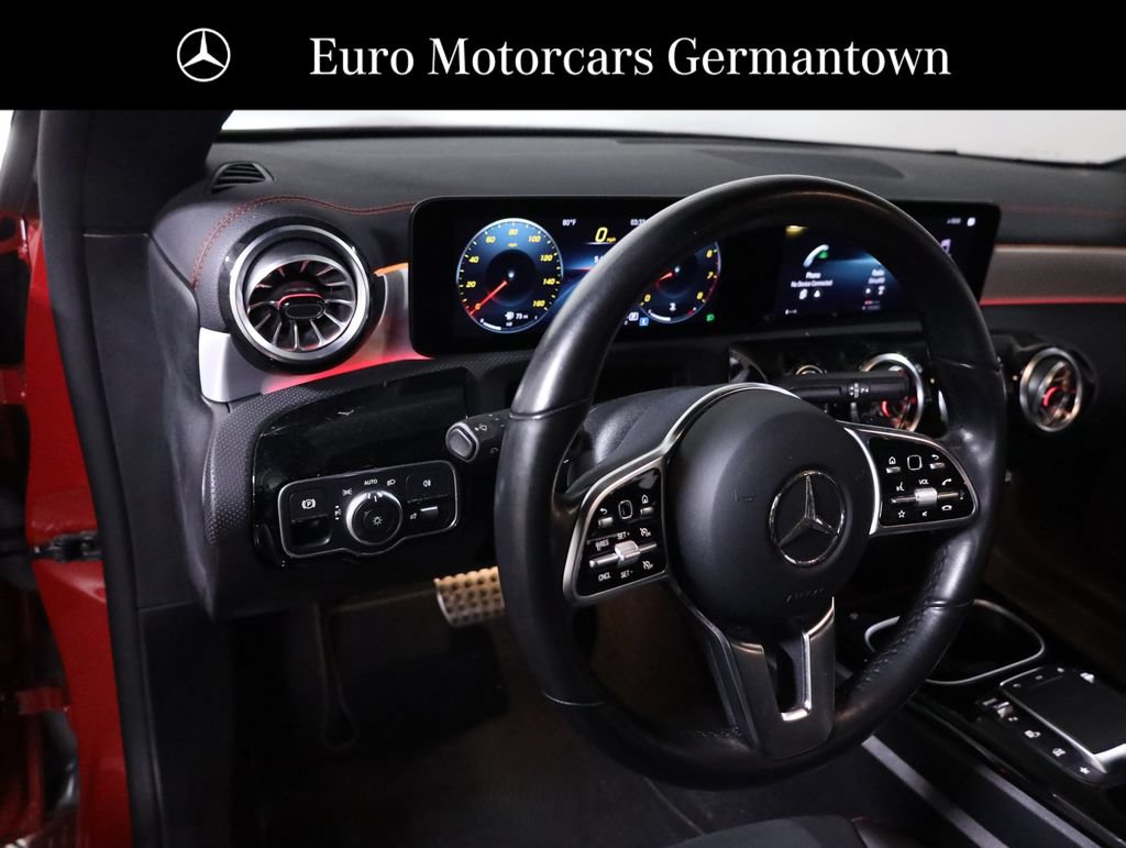 Used 2023 Mercedes-Benz CLA 250 4MATIC image 31