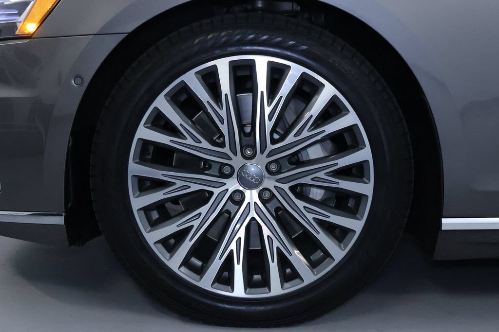 Used 2019 Audi A8 L 3.0T AWD/4WD image 40