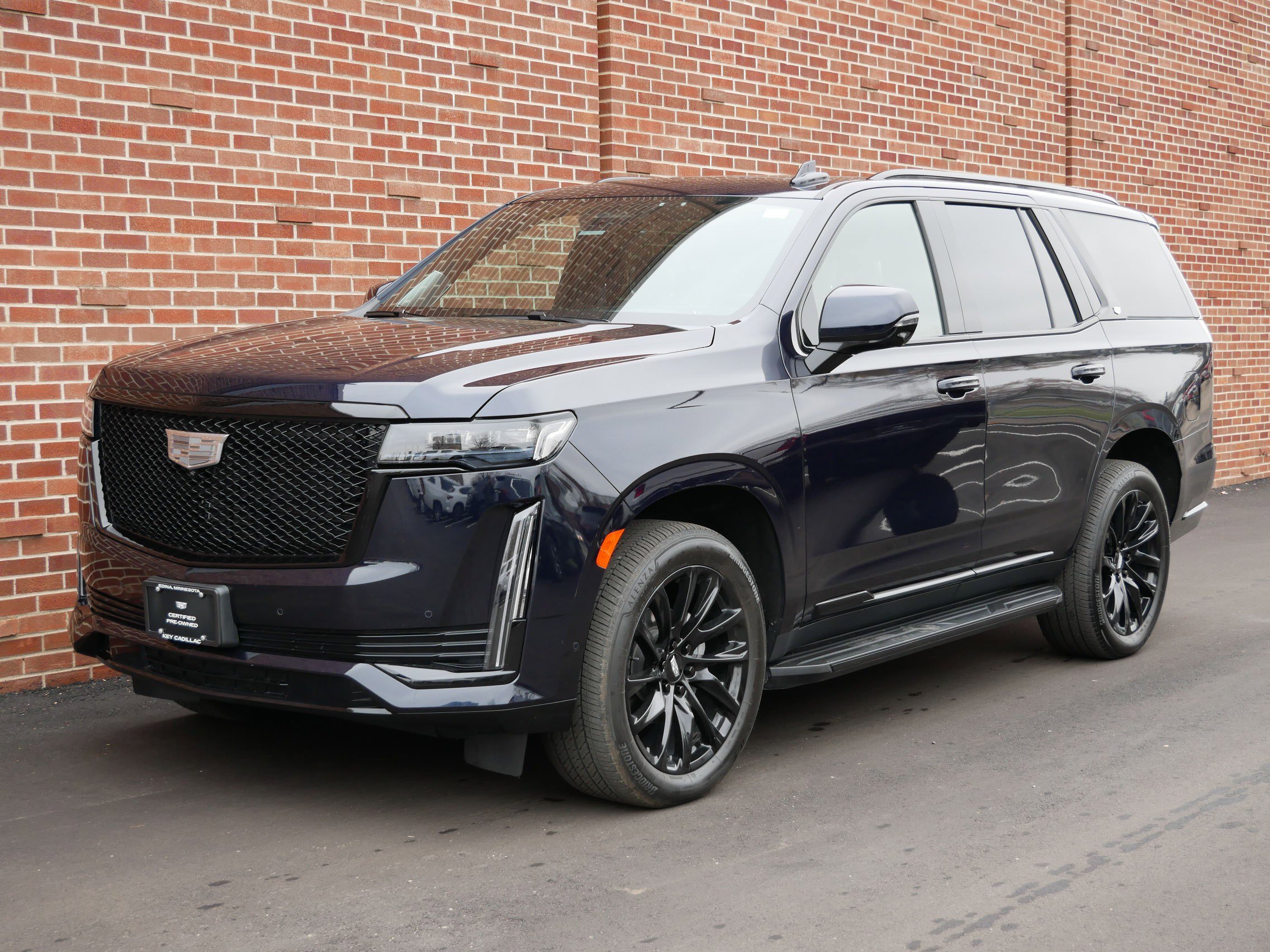 Certified 2024 Cadillac Escalade Sport Platinum w/ LPO, ONYX Package image 1