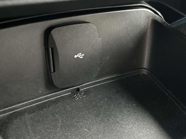 Used 2023 Ford Bronco Wildtrak image 32