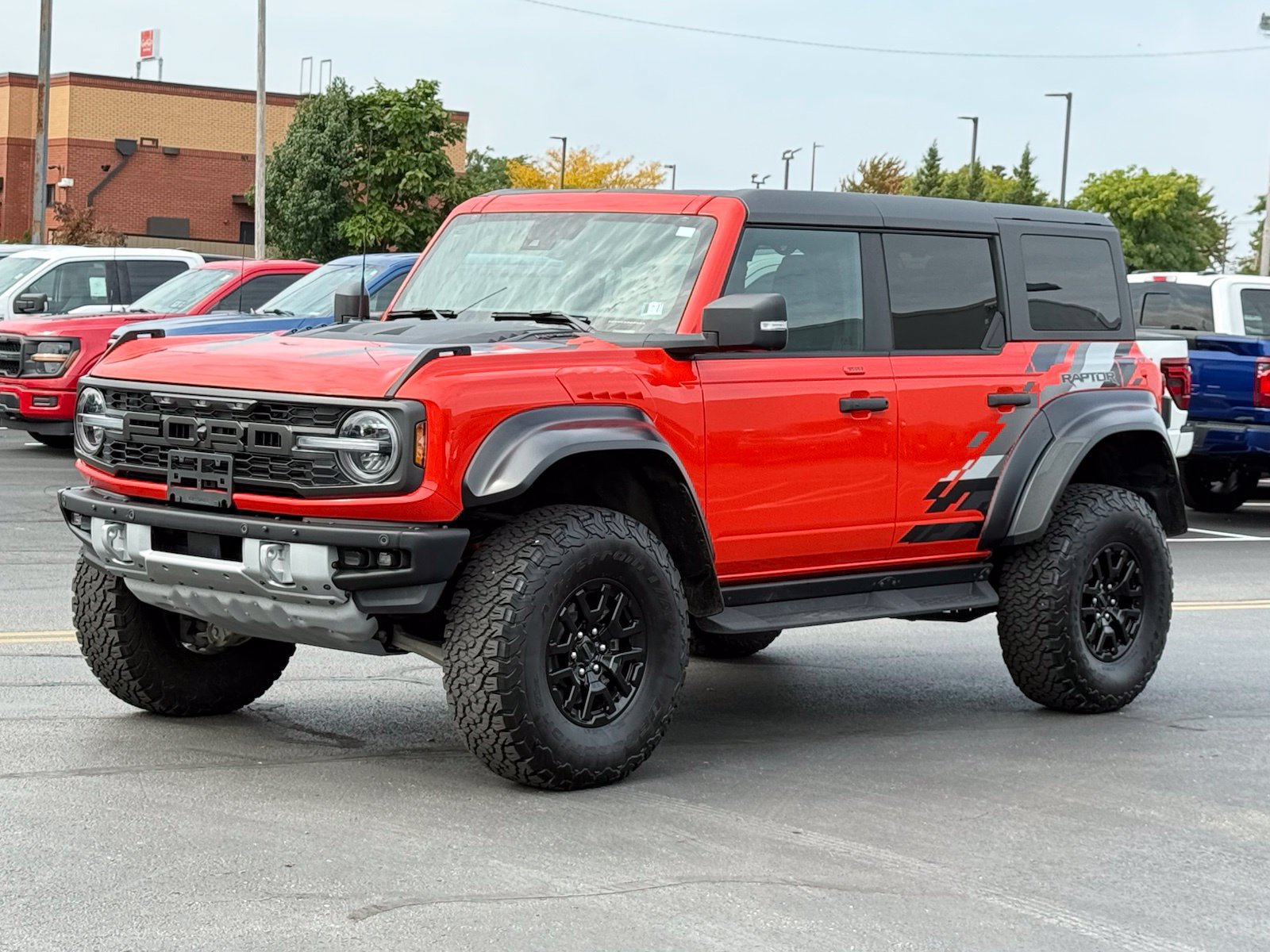 Used 2023 Ford Bronco Raptor AWD/4WD image 8