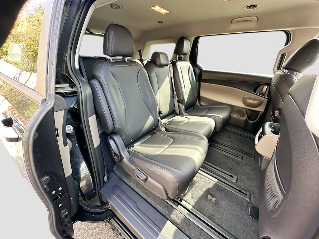 New 2026 Kia Carnival LXS image 27