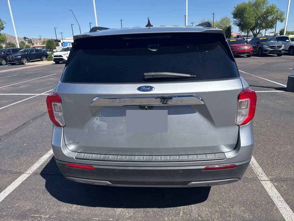 Used 2022 Ford Explorer XLT w/ Equipment Group 202A RWD image 7