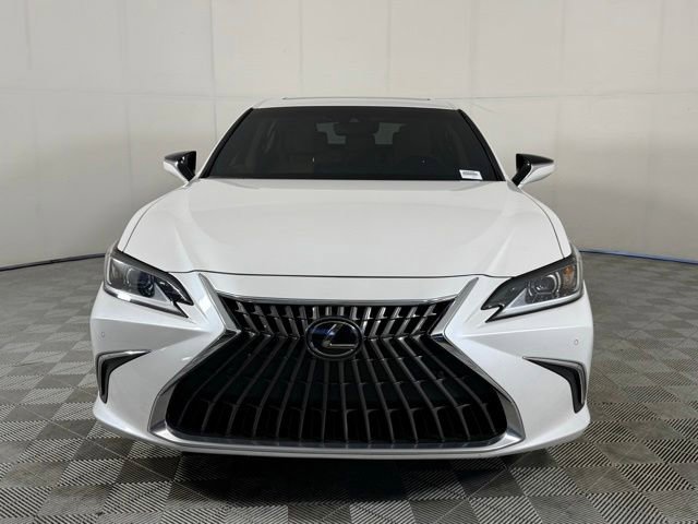 Used 2024 Lexus ES 350 w/ Premium Package FWD image 12