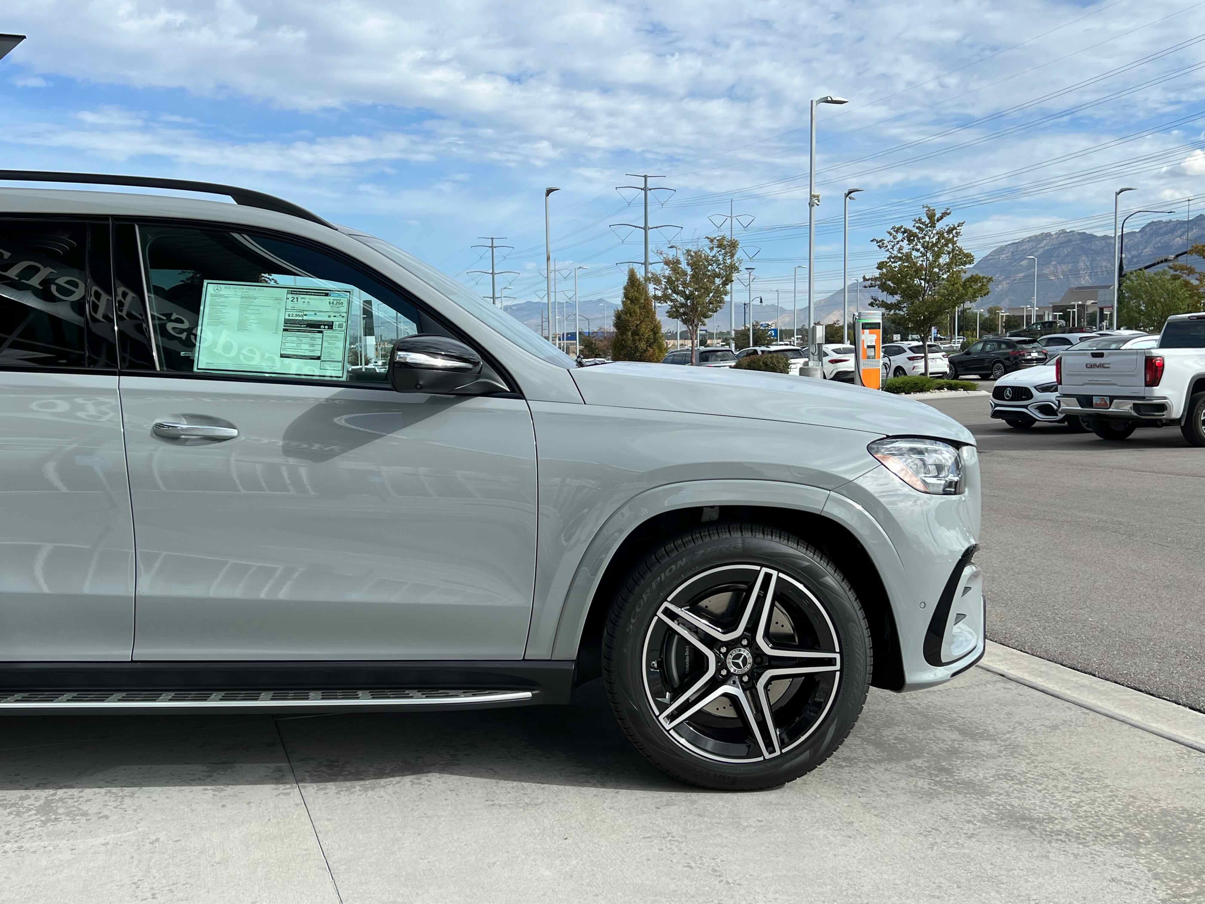 New 2026 Mercedes-Benz GLS 450 4MATIC image 6